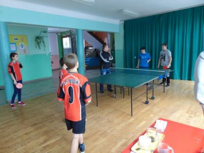 turniej_tenisa_stolowego2016_2.jpg